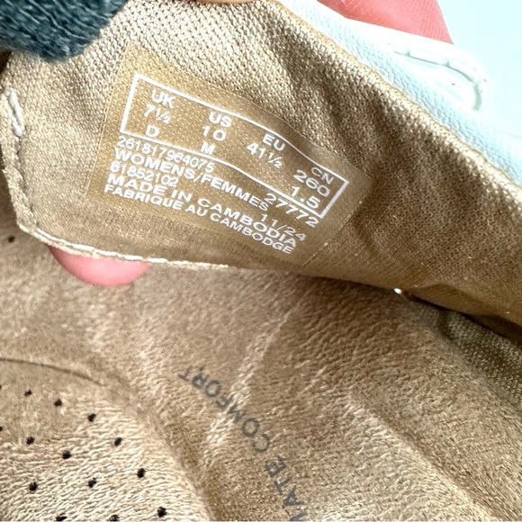 Clarks Collection Ivory Nerisa West Buckle Cork Wedge Sandals Sz 10 Comfort Shoe - Picture 7 of 9